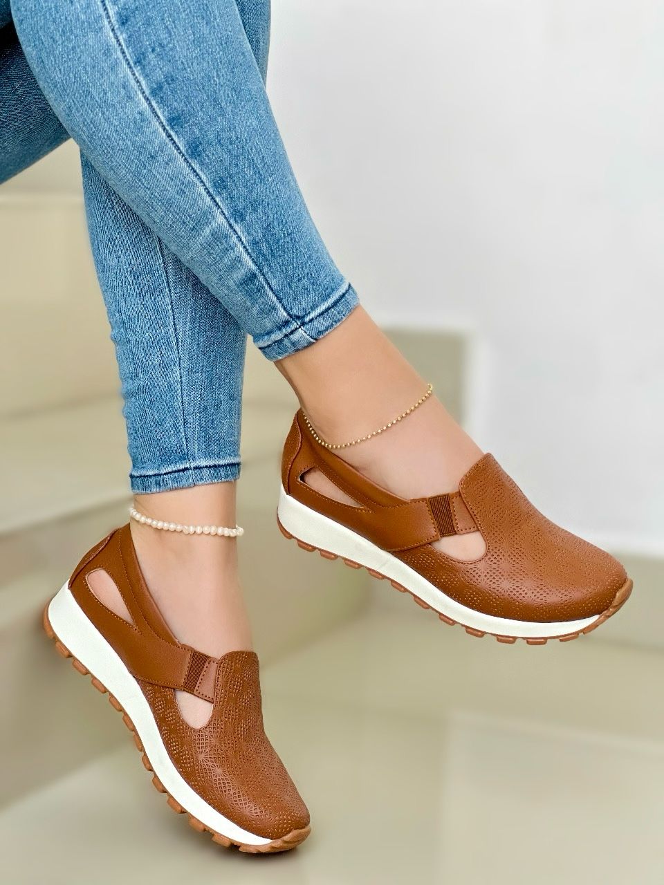 Zapatillas Mafalda Confort Dama - OrtoMax [Tecnología ortopédica]